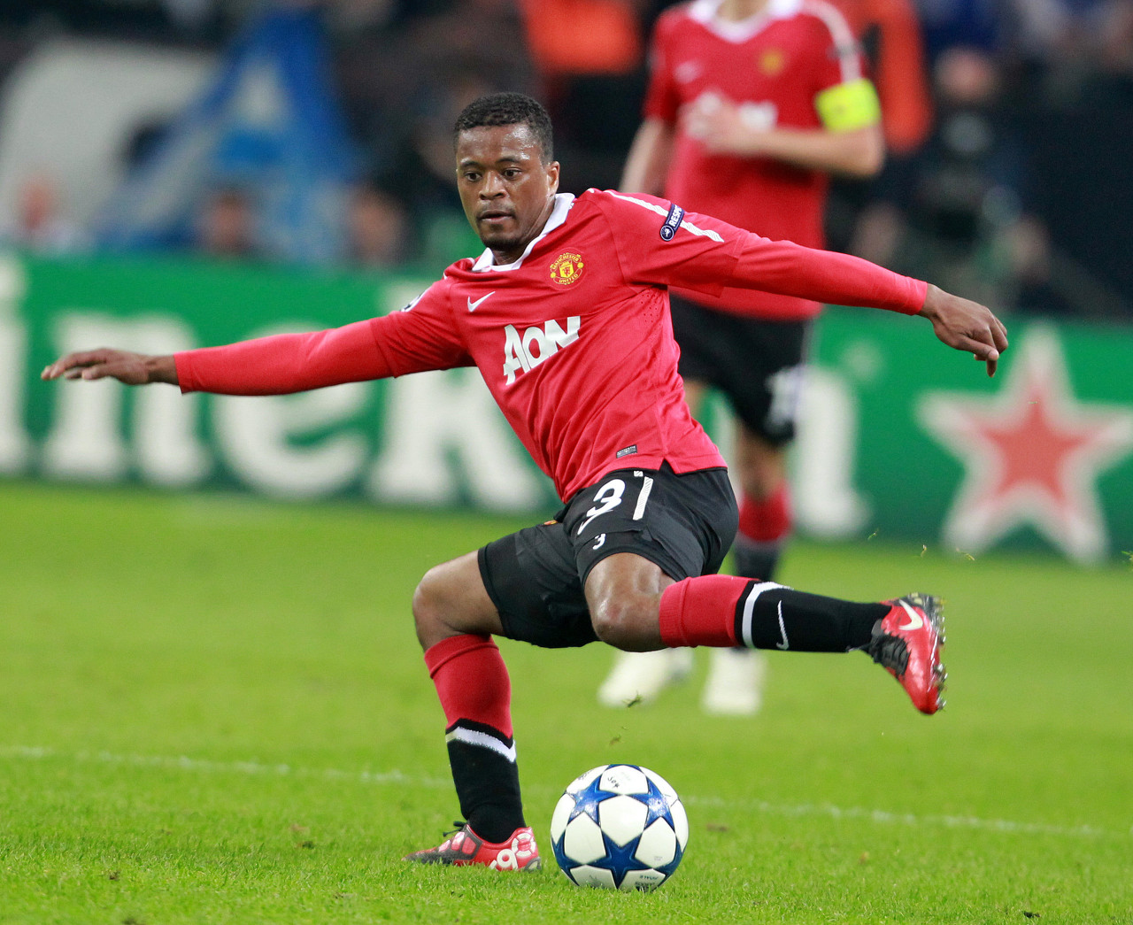 提醒我们 提醒我们